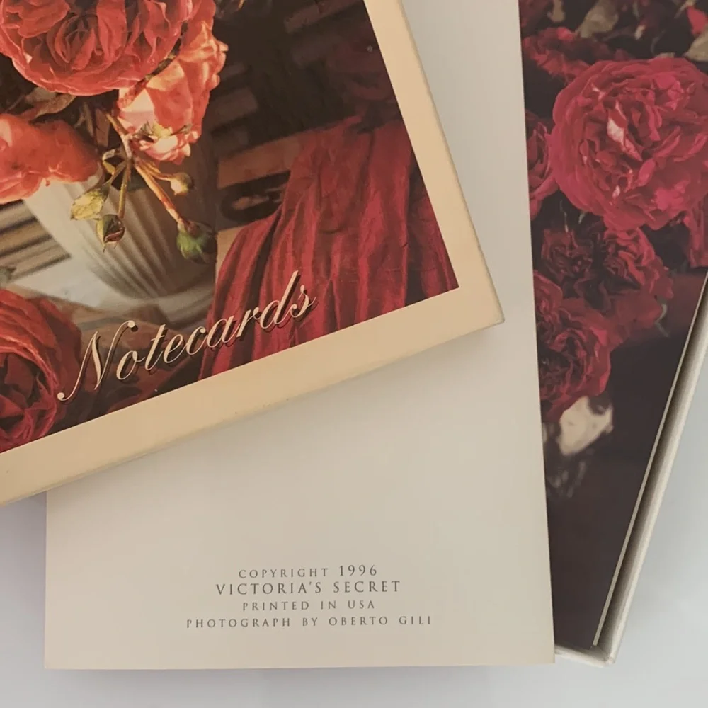 Victoria’s Secret - Notecards (7) - Picture 4 of 4